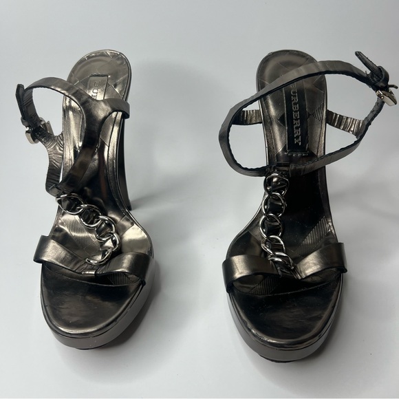 💎BURBERRY  SANDAL💎 SIZE 7 - Picture 2 of 10